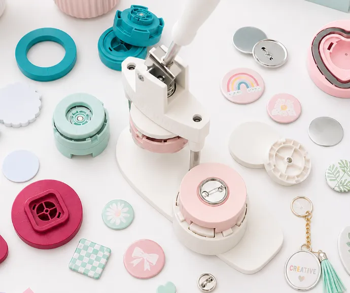 Button Press y accesorios Materiales y herramientas para broches We R